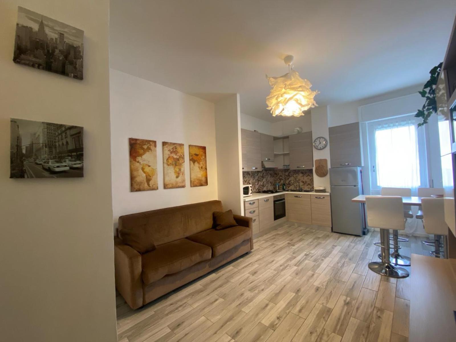 Appartamento Burattino - Immobili E Soluzioni Rent Bergame Extérieur photo
